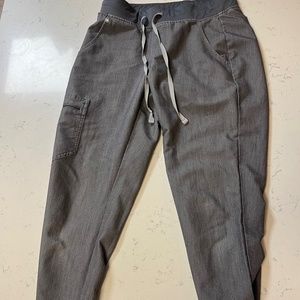 FIGS Zamora jogger scrub pants